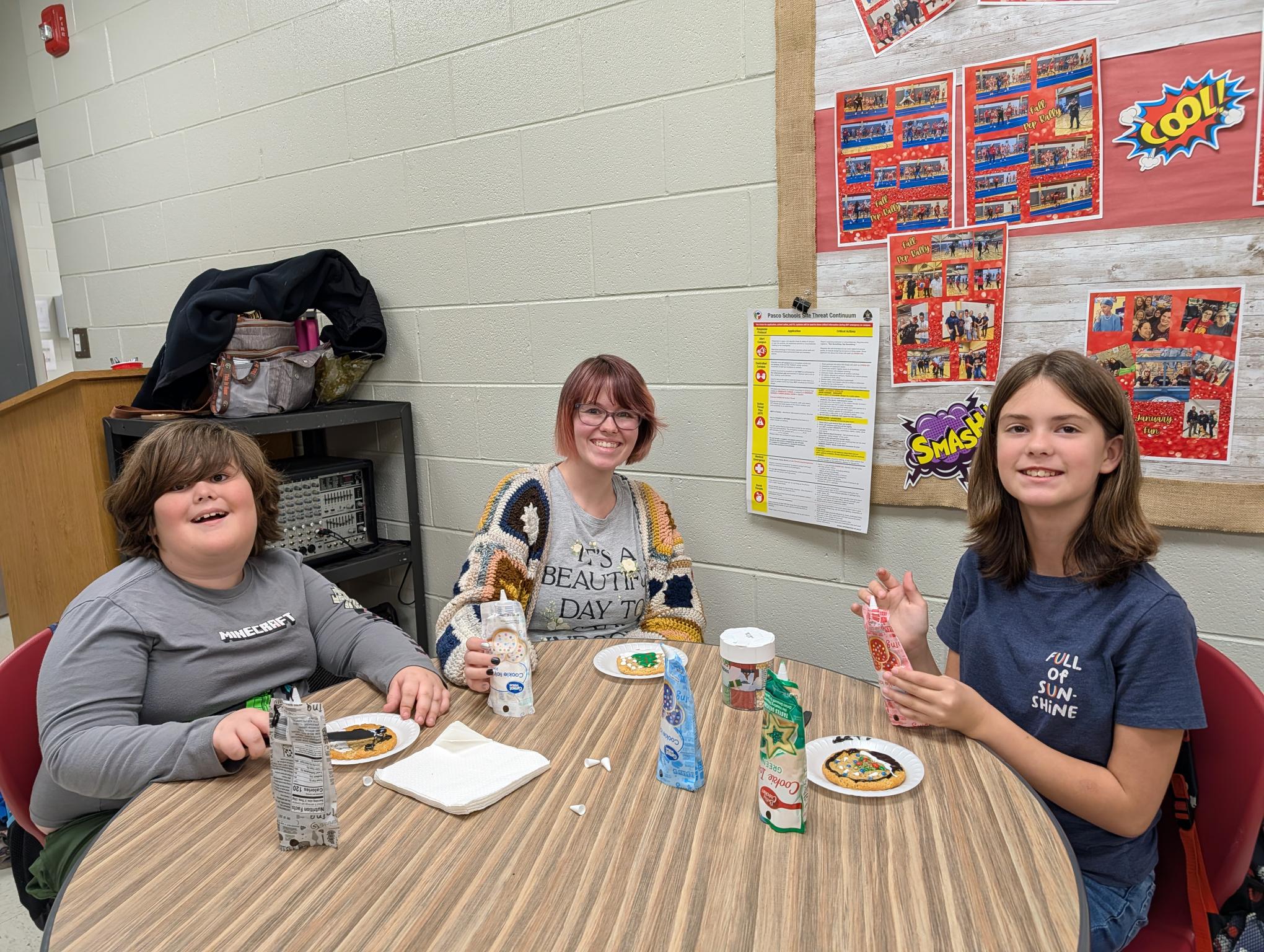 Family Cookie Decorating - <p>Great time with families decorating cookies after school.</p>