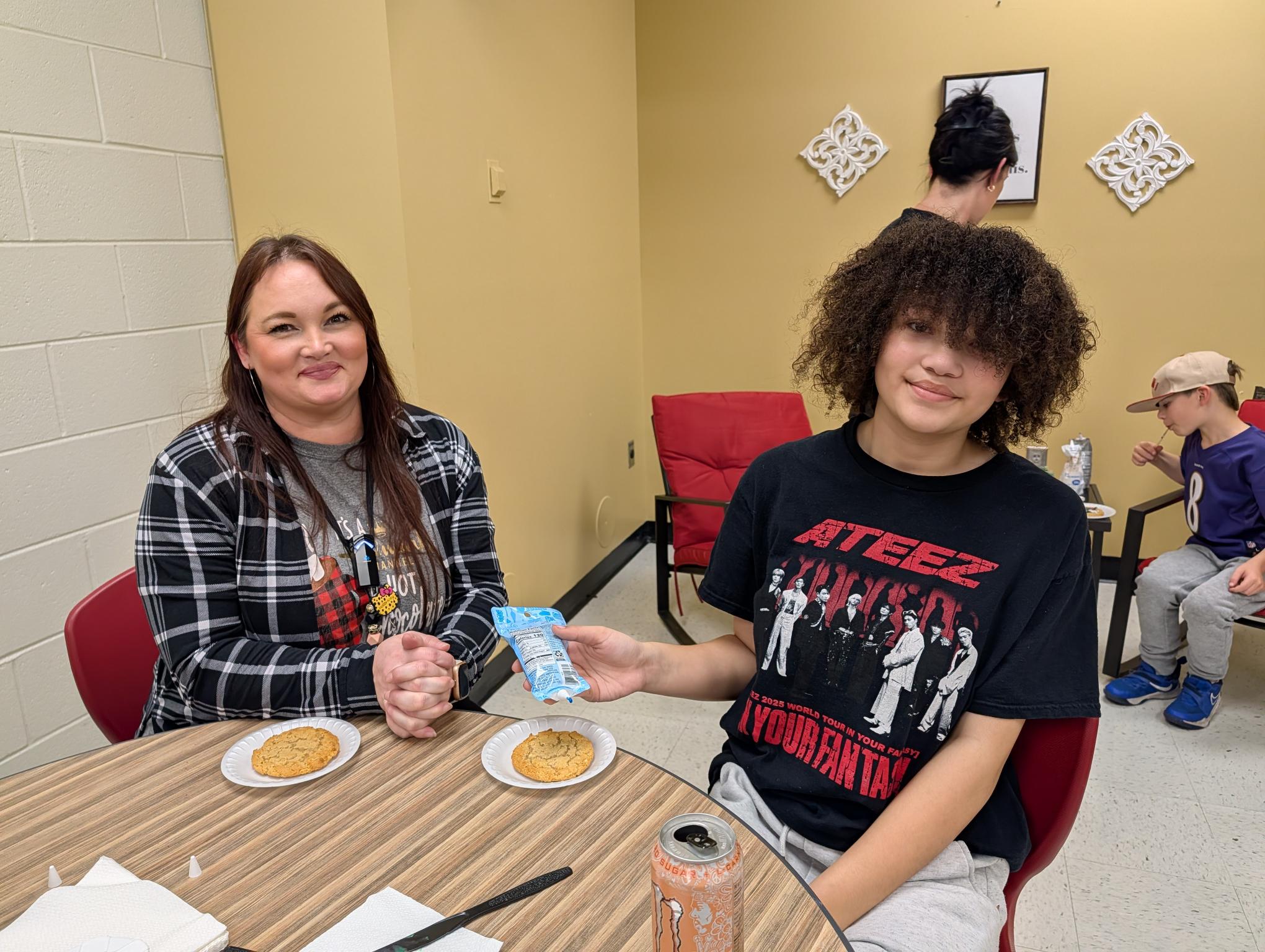 Family Cookie Decorating - <p>Great time with families decorating cookies after school.</p>